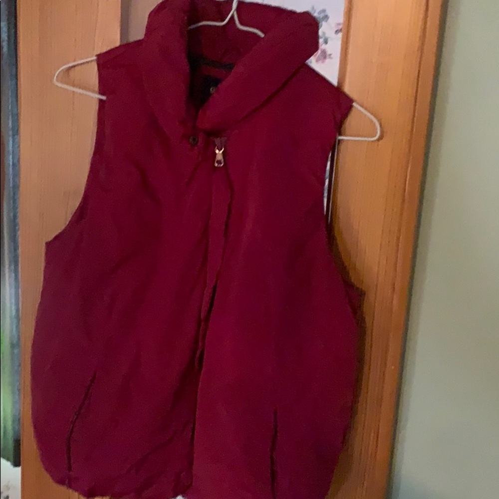 Gap vest